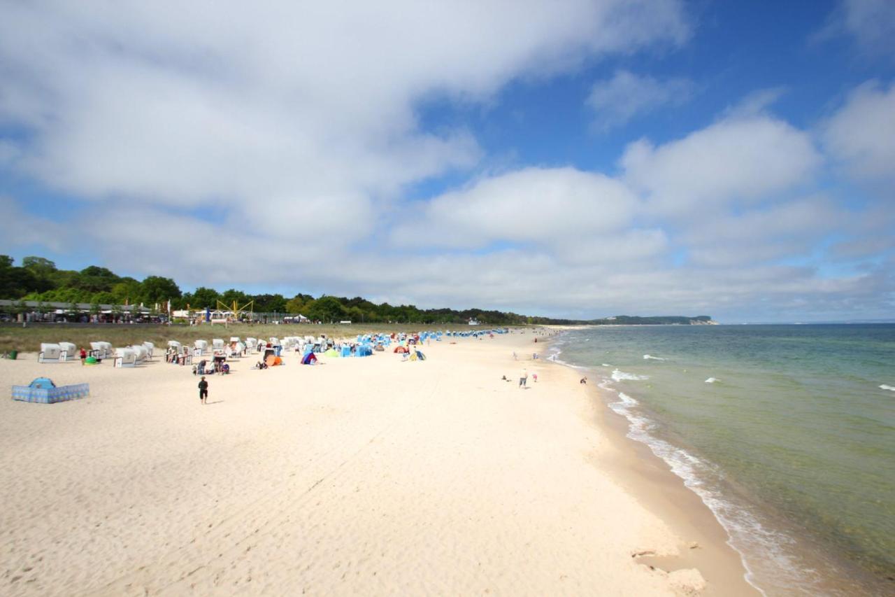 לובה Strandnah Mit Terrasse, Gratis Nutzung Vom Ahoi Erlebnisbad Und Sauna In Sellin - Strandhaus Moenchgut Fewo06 מראה חיצוני תמונה