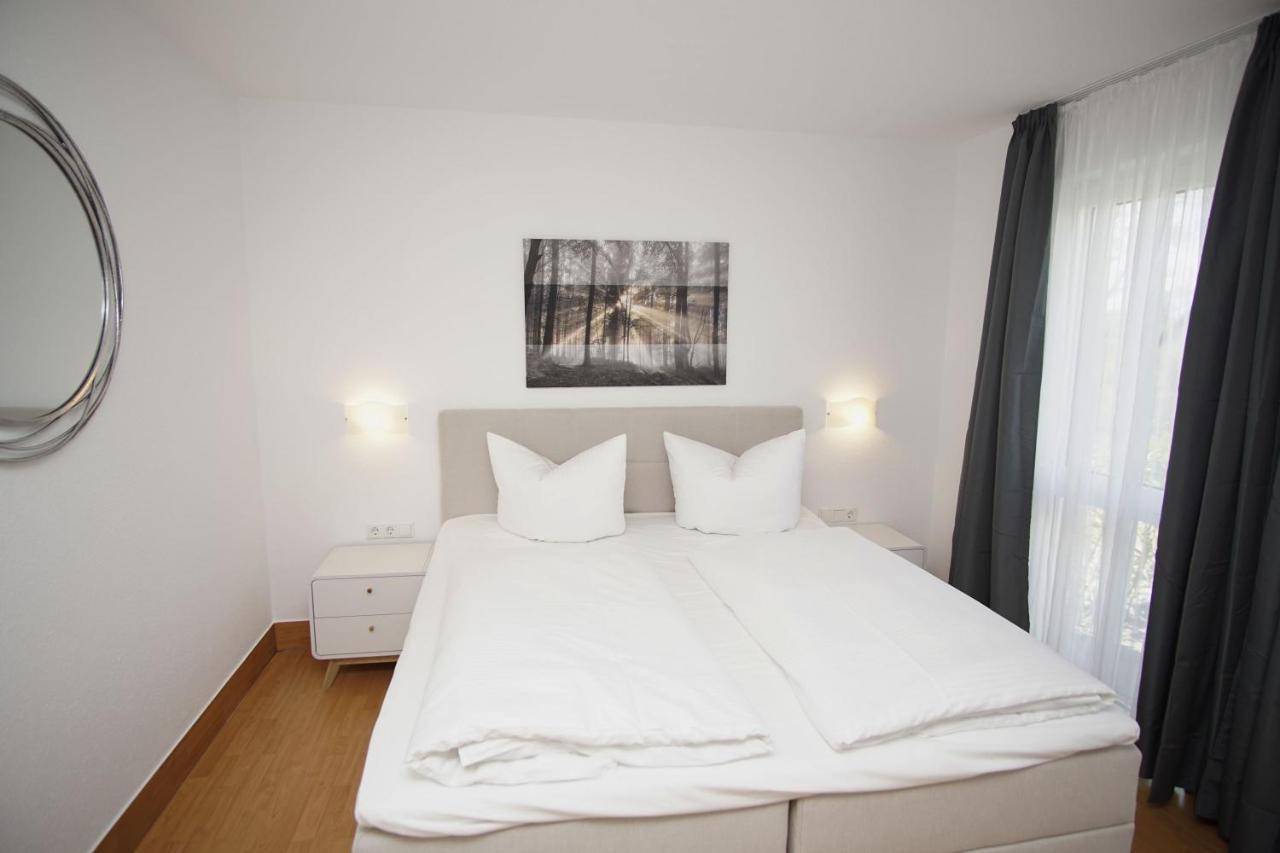 לובה Strandnah Mit Terrasse, Gratis Nutzung Vom Ahoi Erlebnisbad Und Sauna In Sellin - Strandhaus Moenchgut Fewo06 מראה חיצוני תמונה